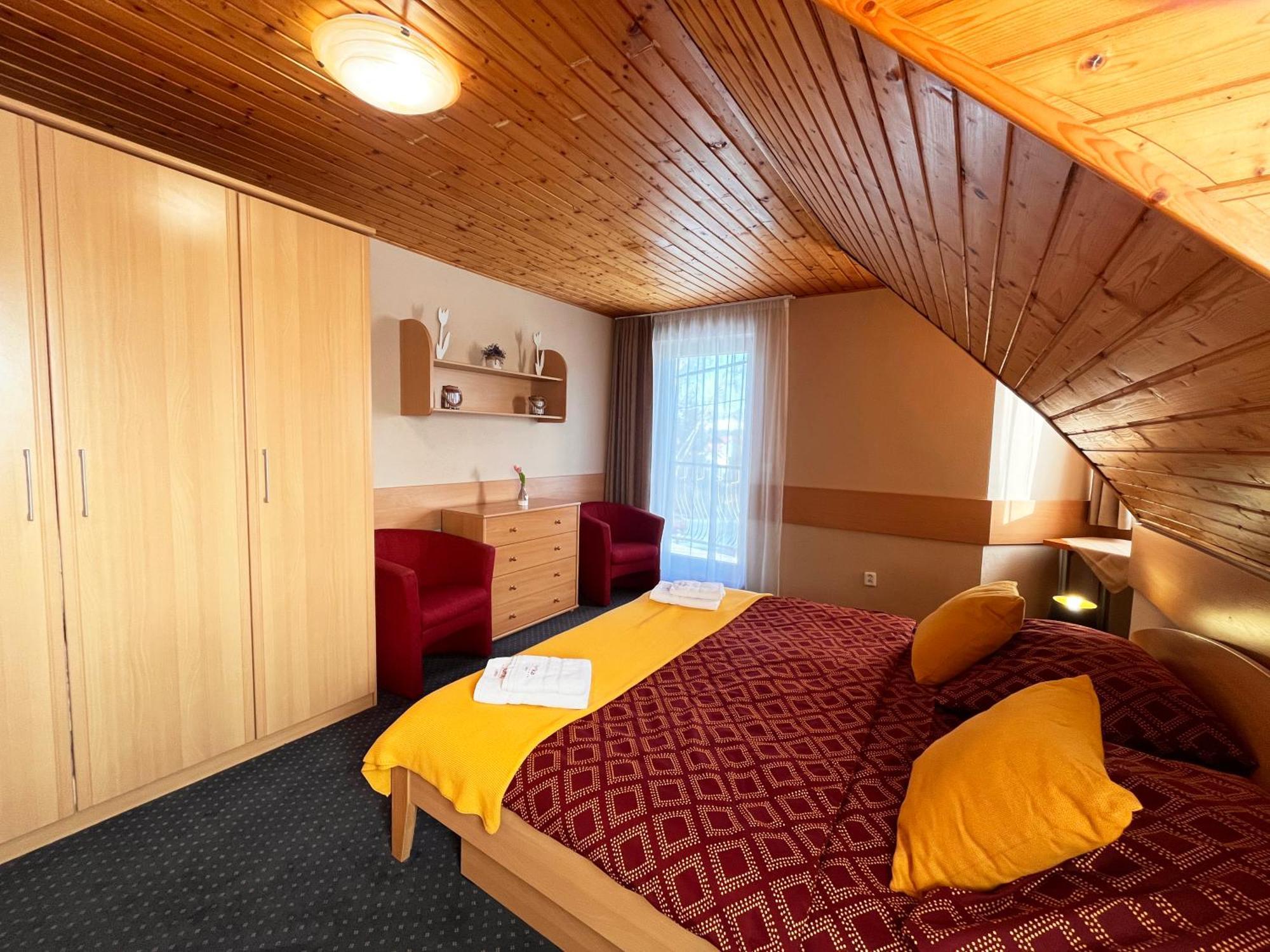 Aparthotel Jurika Liptov Liptovský Mikuláš Exterior foto
