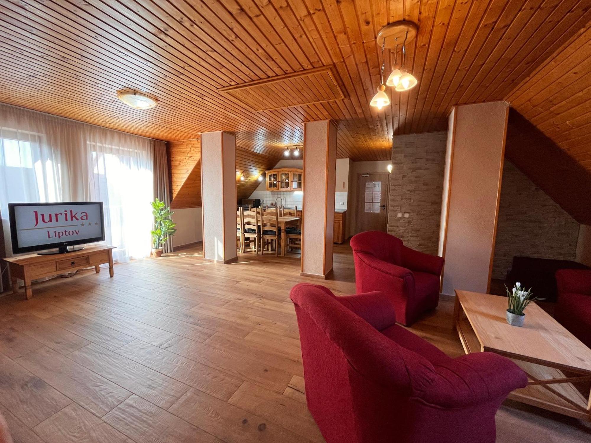 Aparthotel Jurika Liptov Liptovský Mikuláš Exterior foto